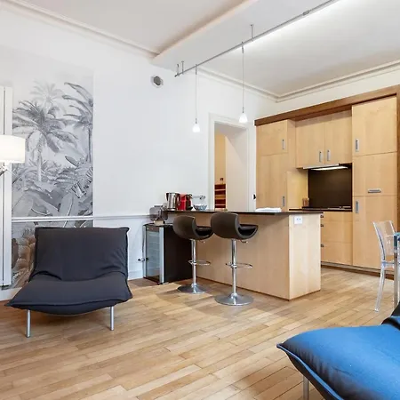 Le Talensac By Cocoonr Apartment *
